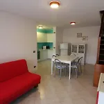 Villa Terraced House Near The In Lignano