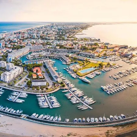 Villa Terraced House Near The In Lignano Lignano Sabbiadoro