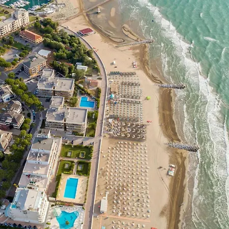Terraced House Near The In Lignano Вилла Линьяно-Саббьядоро