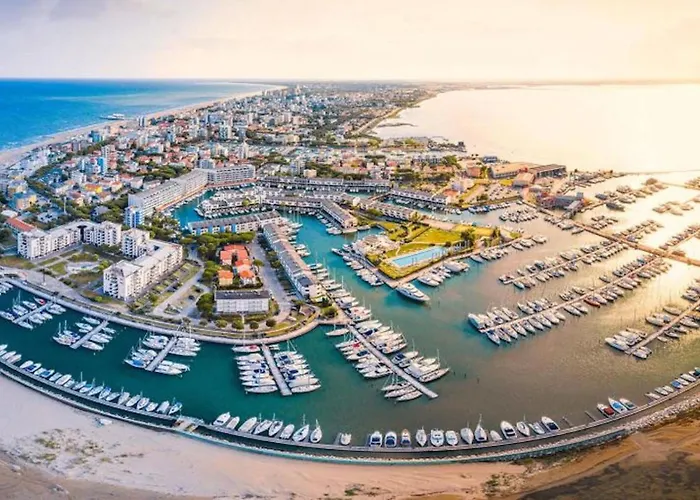 Villa Terraced House Near The In Lignano Lignano Sabbiadoro