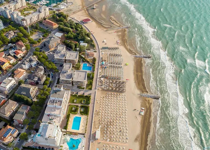 Terraced House Near The In Lignano Вилла Линьяно-Саббьядоро